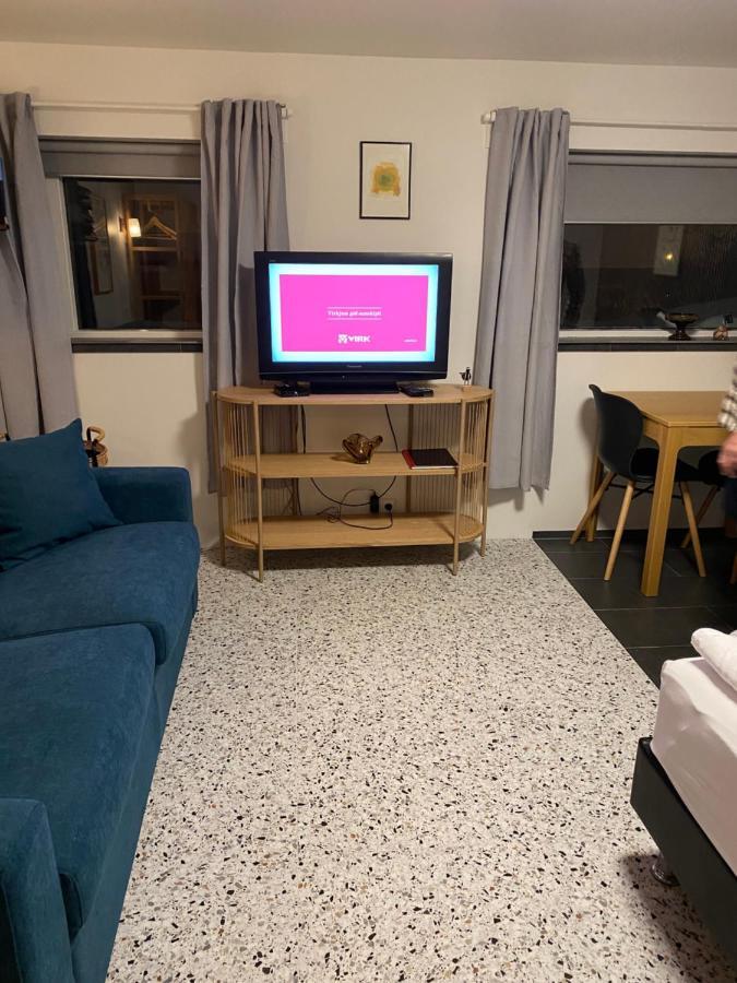 Solheimar Studio Apartment Ísafjörður Exteriör bild