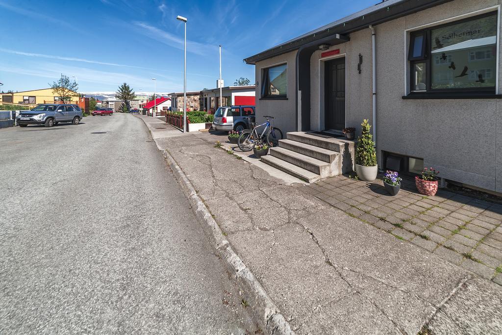 Solheimar Studio Apartment Ísafjörður Exteriör bild